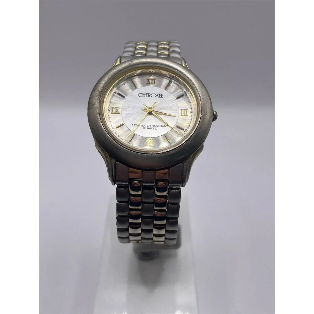 Cherokee Women's Quartz Watch Silver Tone WR 30M- New‎ Battery